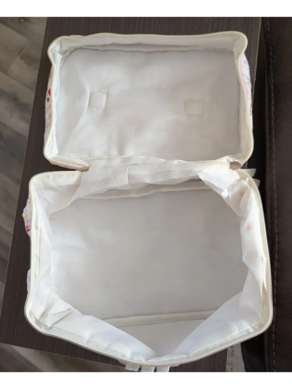 Cute Quilted Cosmetic Bag Featuring Hello Kitty Large Capacity Travel Makeup